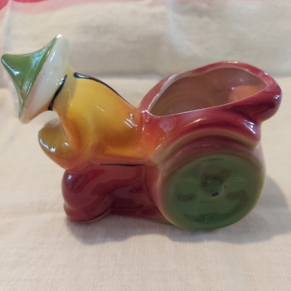 Vintage Shawnee Asian Rickshaw Planter - Picture 2 of 4